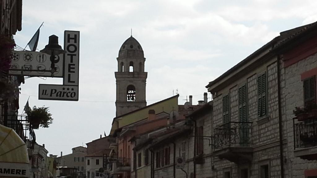 Hotel Il Parco Sirolo Kültér fotó